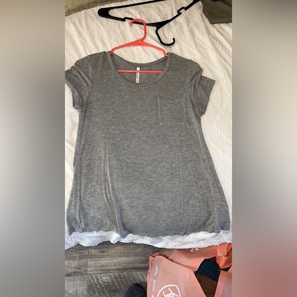 Basic Tee Bundle ! - Picture 2 of 4